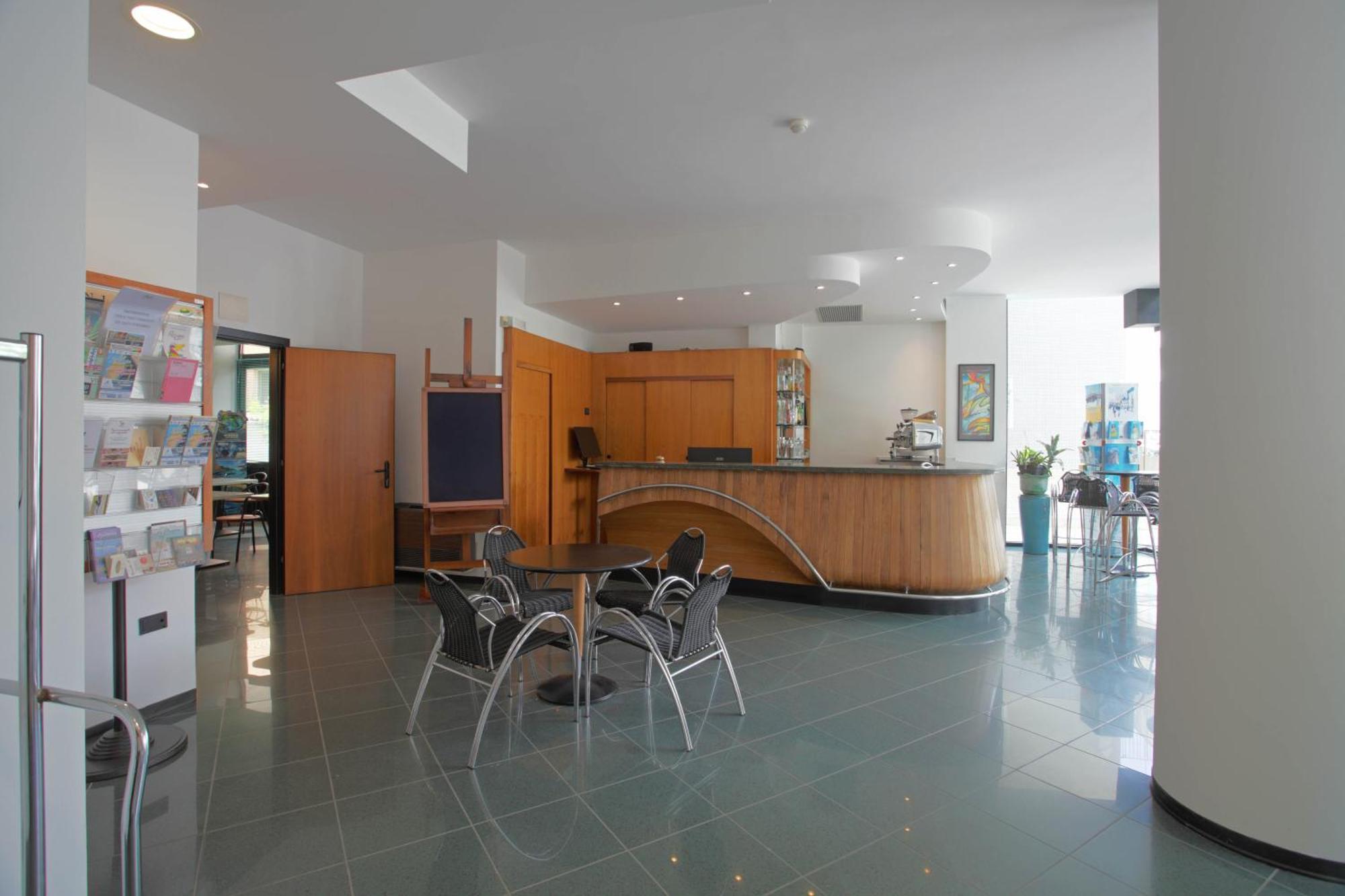 Hotel Ali D'Oro Rimini Buitenkant foto