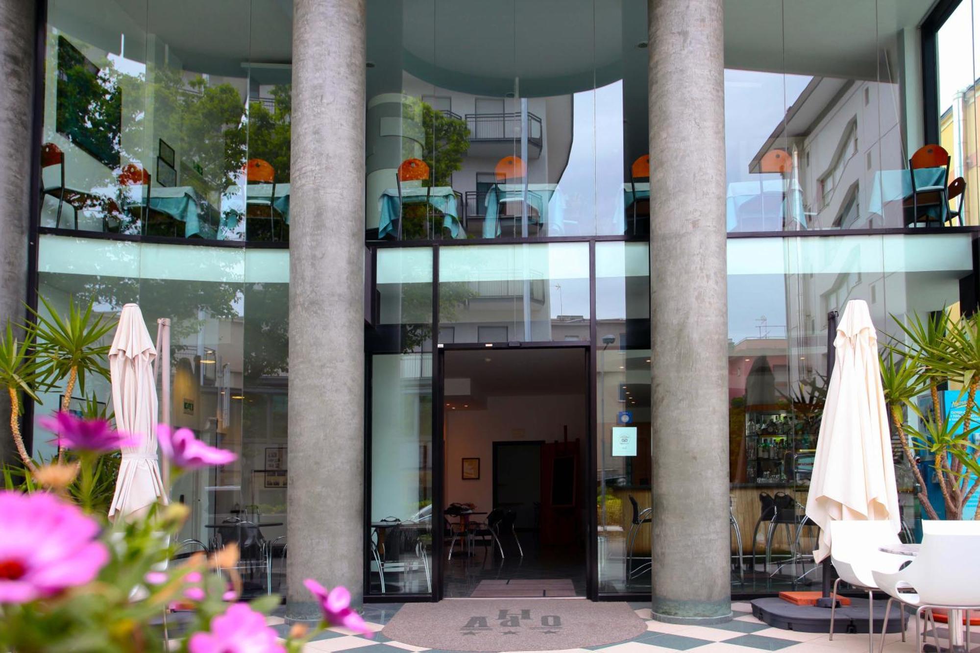 Hotel Ali D'Oro Rimini Buitenkant foto