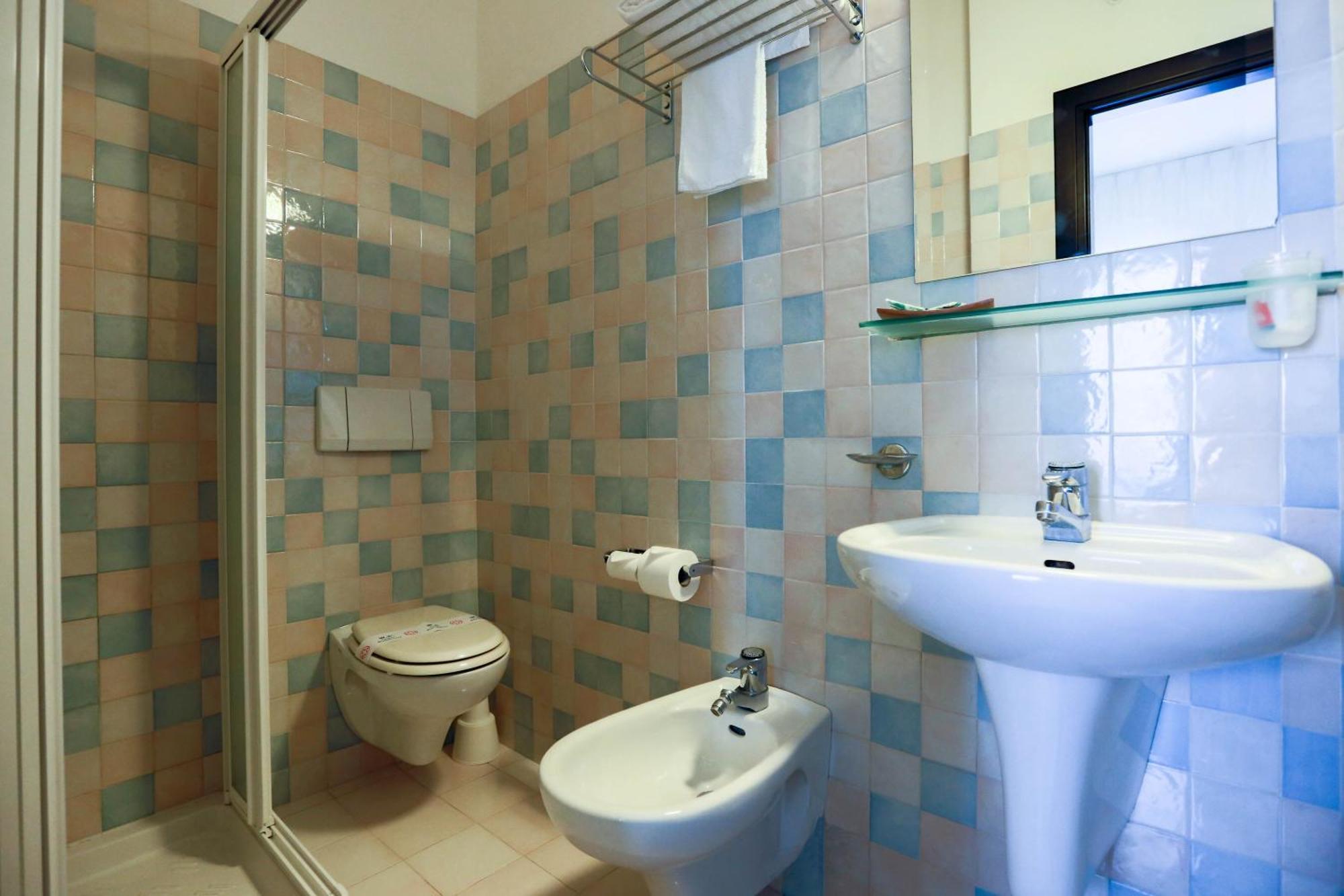 Hotel Ali D'Oro Rimini Buitenkant foto